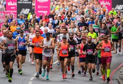 Giải bán marathon 12.000 người diễn ra giữa mùa dịch COVID-19