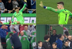 Phòng thay đồ của Chelsea bị chia rẽ vì vụ Kepa chống đối Sarri