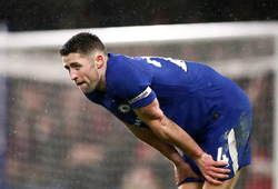 Không phải Eden Hazard, người được Maurizio Sarri trao băng thủ quân khiến CĐV Chelsea bất bình