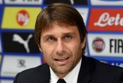Antonio Conte giám sát cả.... khẩu phần ăn của cầu thủ Chelsea
