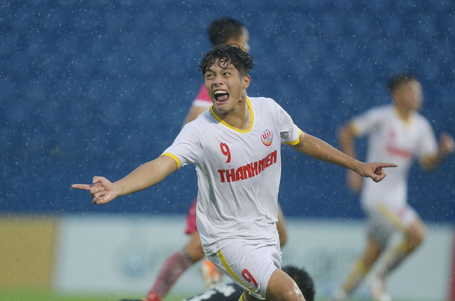 Học trò Văn Quyến đối đầu thầy cũ Công Phượng ở bán kết U19 QG