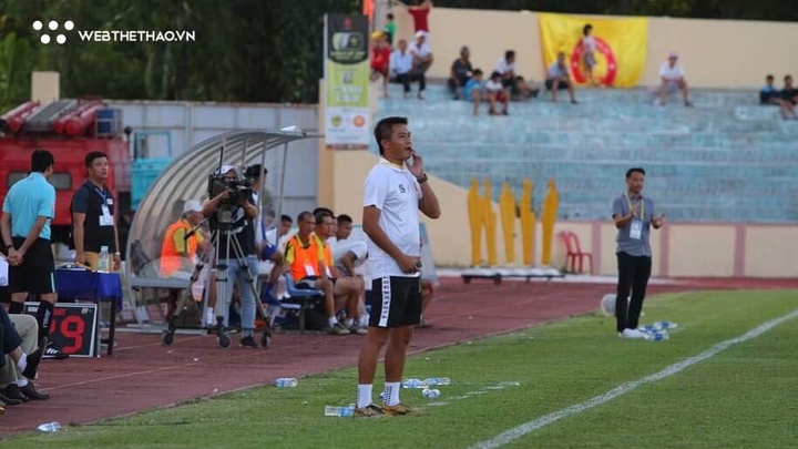 Tân HLV Thanh Hoá chưa từng thắng ở V.League