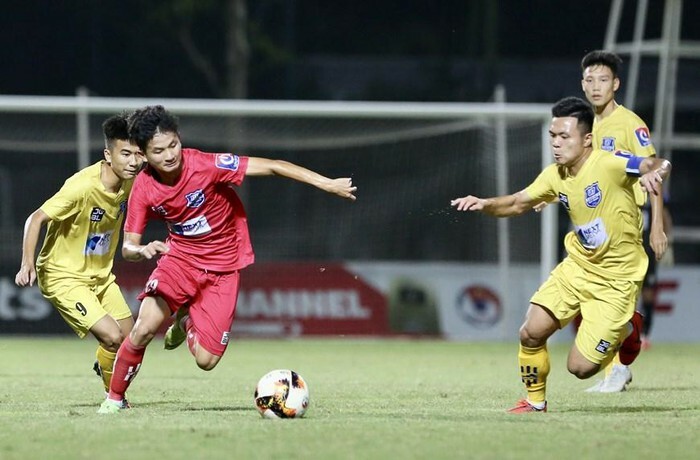 Kết quả U17 Nutifoof vs U17 SNLA, video chung kết U17 Quốc gia 2020