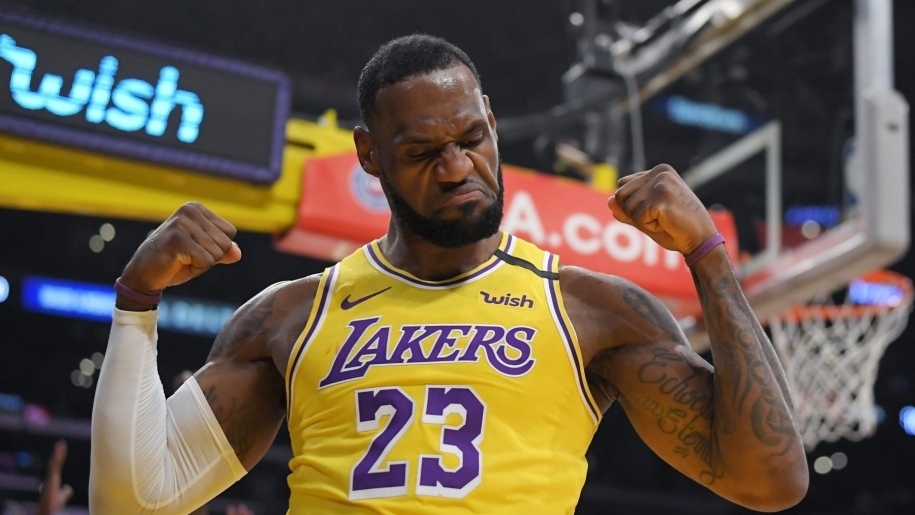 LeBron James và LA Lakers tiếp tục thống trị thị trường áo đấu