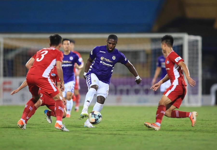 V.League 2020: Cuộc đua “tứ mã” tranh chức Vô địch