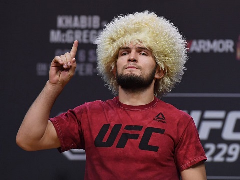 Khabib bác bỏ lời đồn nghỉ hưu non: "Mọi người chán tôi rồi?"