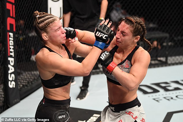 Nữ võ sĩ UFC gặp chấn thương mũi kinh hoàng sau UFC 254