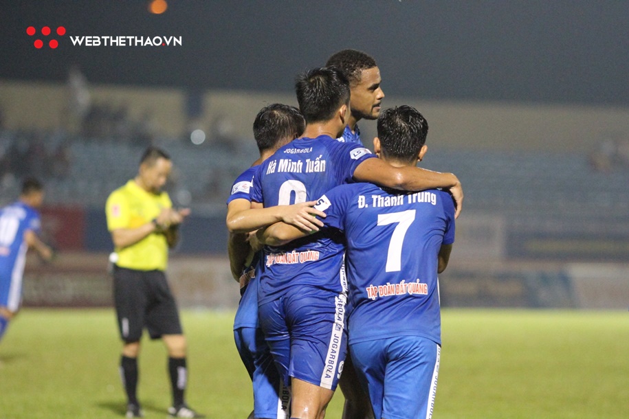Ai là ông trời ở V.League?