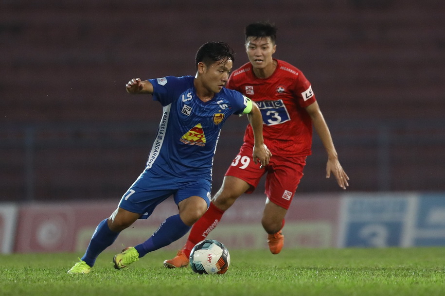 Nhìn lại 5 phút cuối trận kịch tính đẩy Quảng Nam FC xuống hạng