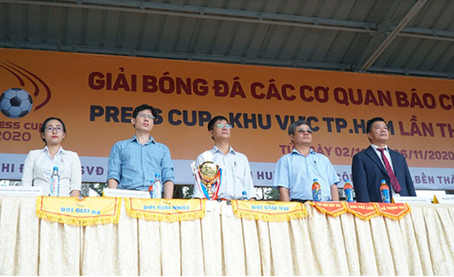 6 đội bóng tranh tài vòng loại Press Cup 2020 khu vực TP. HCM