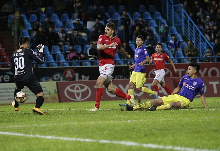 Video: Than Quảng Ninh chặn đứng Hà Nội lên ngôi vô địch V.League