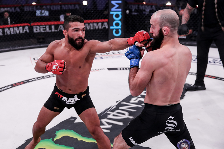 Pha knockout thần tốc ở Bellator 252 giúp ‘Pitbull’ Freire duy trì mạch thắng 2 hạng cân