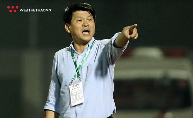 Sài Gòn FC cho cổ động viên uống rượu gì?