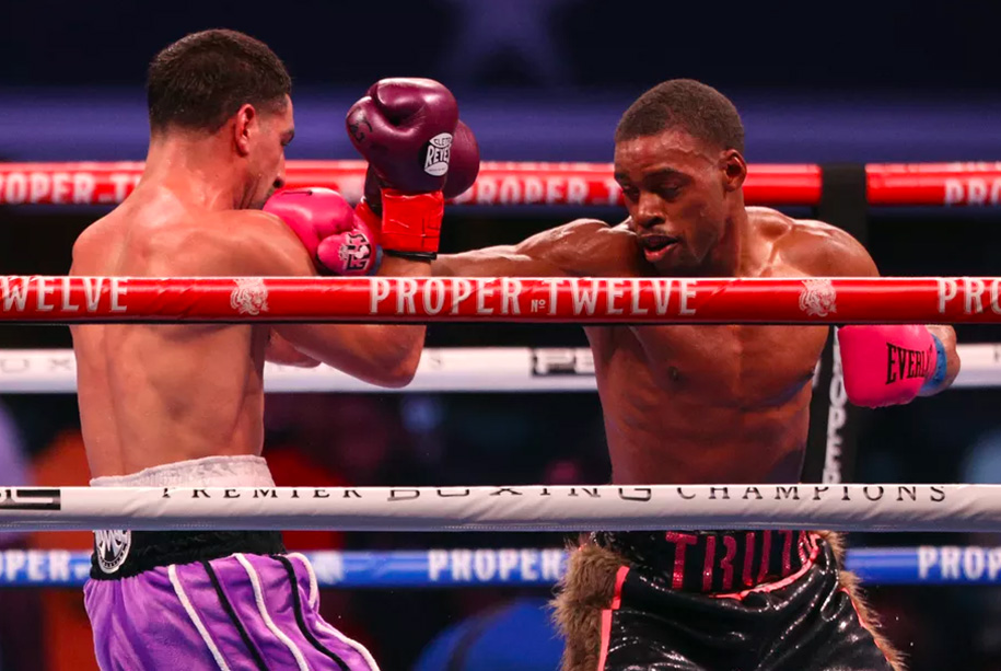 Tái xuất sau tai nạn thảm khốc, Errol Spence Jr thắng tuyệt đối Danny Garcia