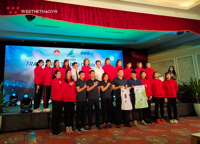 Bamboo Airways Vĩnh Phúc ra mắt NHM bằng trận đấu với đoàn quân của HLV Kim Huệ