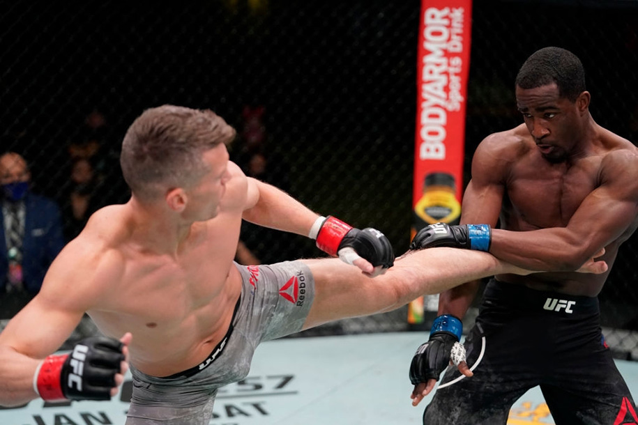 Võ sĩ UFC Geoff Neal tiết lộ bị suy tim sung huyết trước khi đấu Stephen Thompson