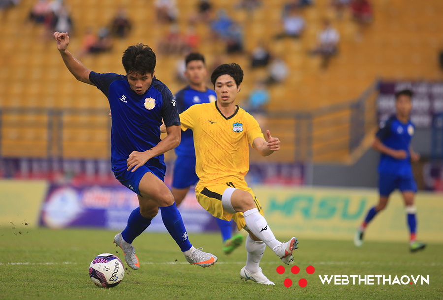 Trực tiếp HAGL vs Kh&aacute;nh H&ograve;a, b&oacute;ng đ&aacute; Việt Nam h&ocirc;m nay 5/1