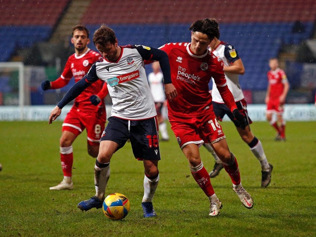 Nhận định, soi kèo Crawley Town vs Leeds, 20h30 ngày 10/01