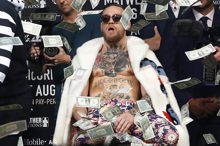 UFC đưa khán giả trở lại sân, vé trận Conor vs Poirier 2 bán hết trong “một nốt nhạc”
