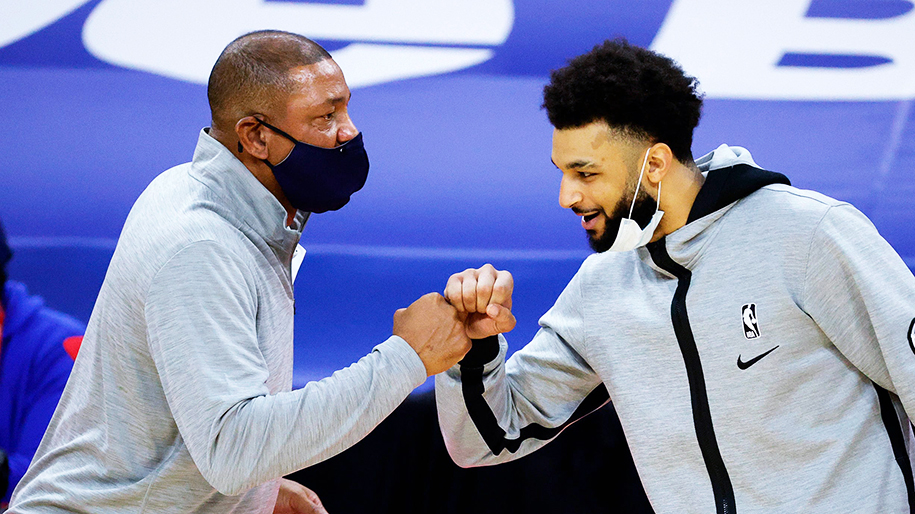 Hoãn thêm 2 trận đấu trong ngày 12/1 vì COVID-19: NBA cân nhắc tạm ngưng mùa giải?