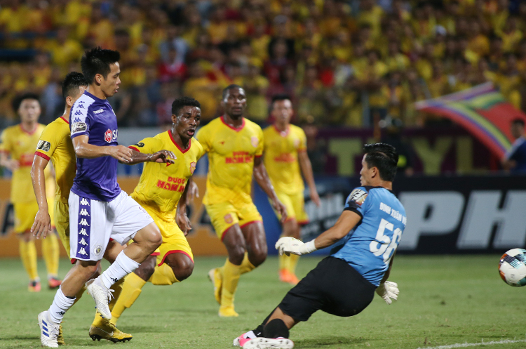 Lịch trực tiếp Bóng đá TV hôm nay 15/1: Nam Định vs Hà Nội