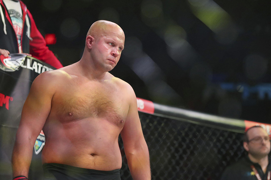 Huyền thoại MMA Fedor Emelimanenko nhập viện vì COVID-19