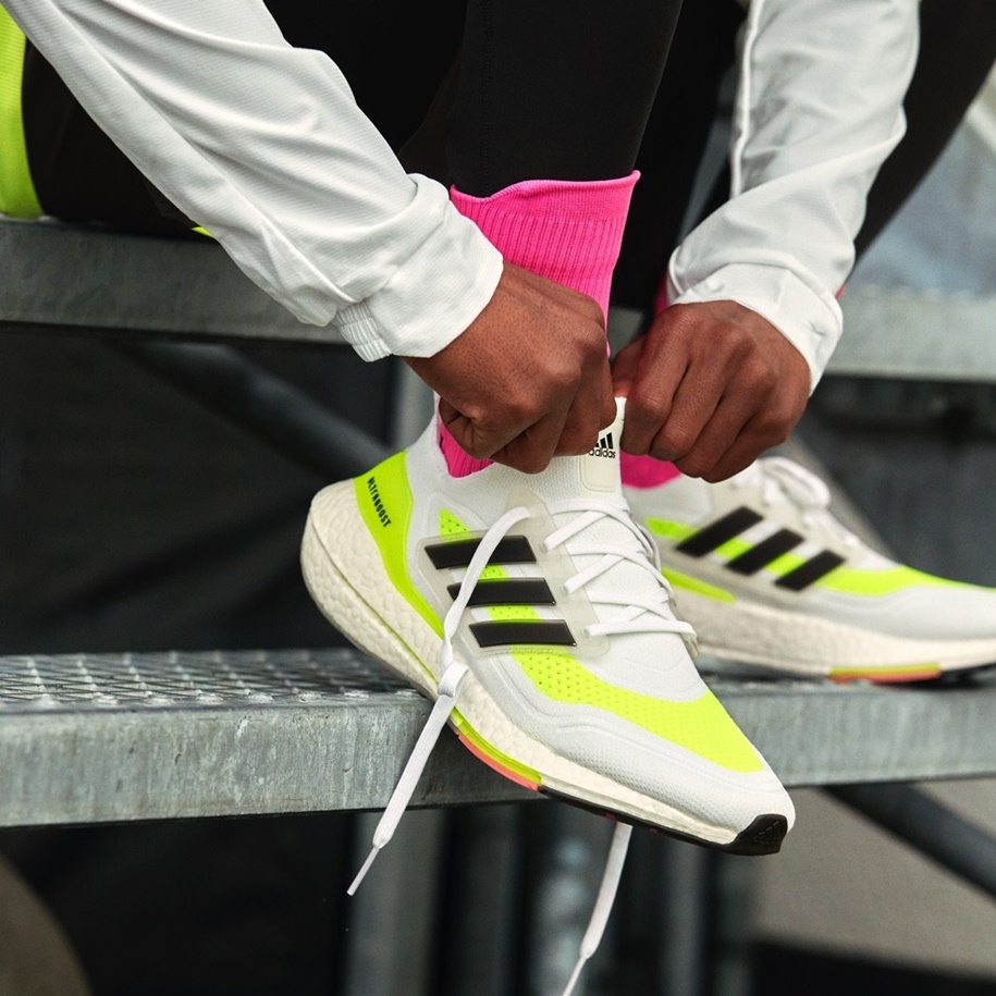 Ultraboost 21 – Siêu phẩm giày chạy được làm từ rác thải nhựa đại dương tái chế