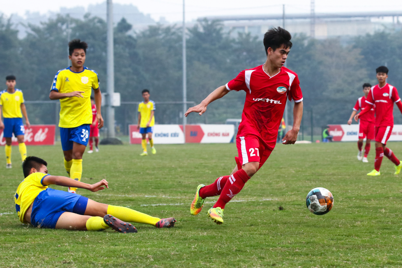 Trực tiếp bóng đá U19 Quốc gia Việt Nam hôm nay 28/1: U19 PVF vs U19 Viettel