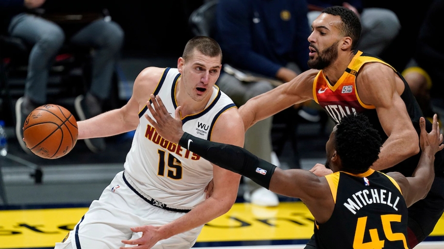Career-high của Jokic chặn đứng chuỗi 11 trận bất bại của Utah Jazz