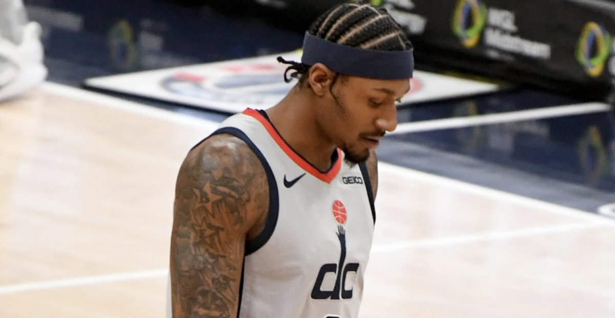 Video: Bradley Beal bất mãn trong trận thắng Nets, đã đến lúc ra đi?