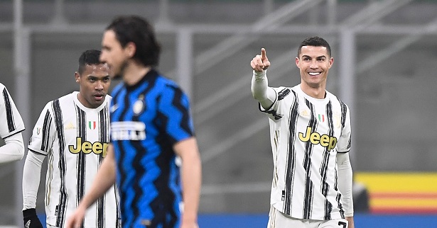 Ronaldo xuất sắc như thế nào ở tuổi 36 so với các ngôi sao khác? Ronaldo xuất sắc như thế nào ở tuổi 36 so với các ngôi sao khác?