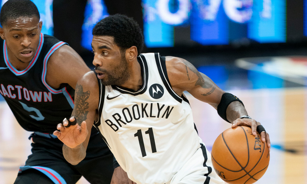 Kyrie Irving chấn thương ngay sau trận đấu rực sáng 40 điểm