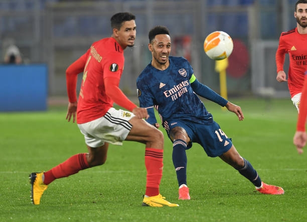 Video Highlight Benfica vs Arsenal, bóng đá cúp C2 hôm nay 19/2