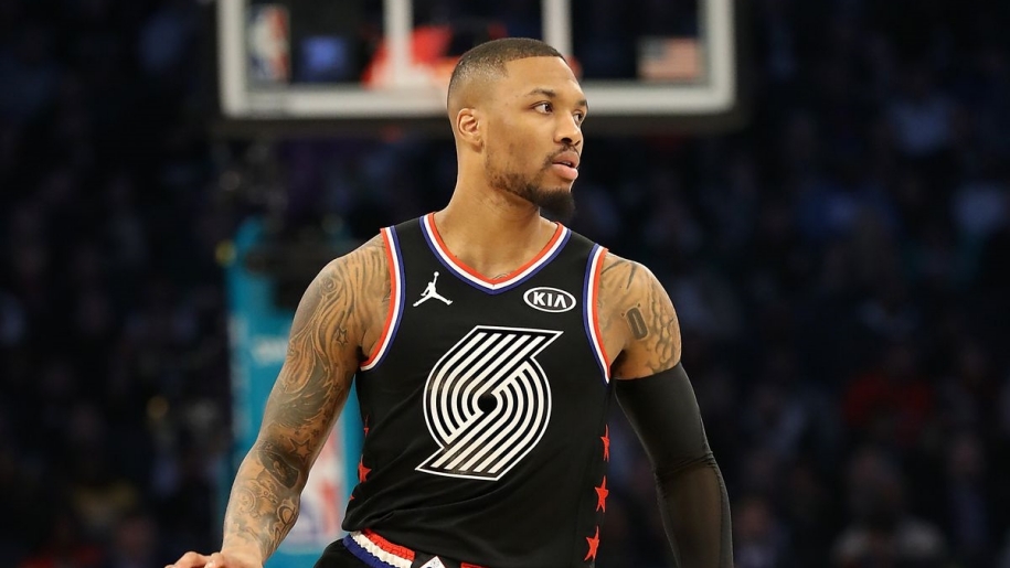 CHÍNH THỨC: Damian Lillard là cầu thủ đầu tiên dự NBA All-Star 2021