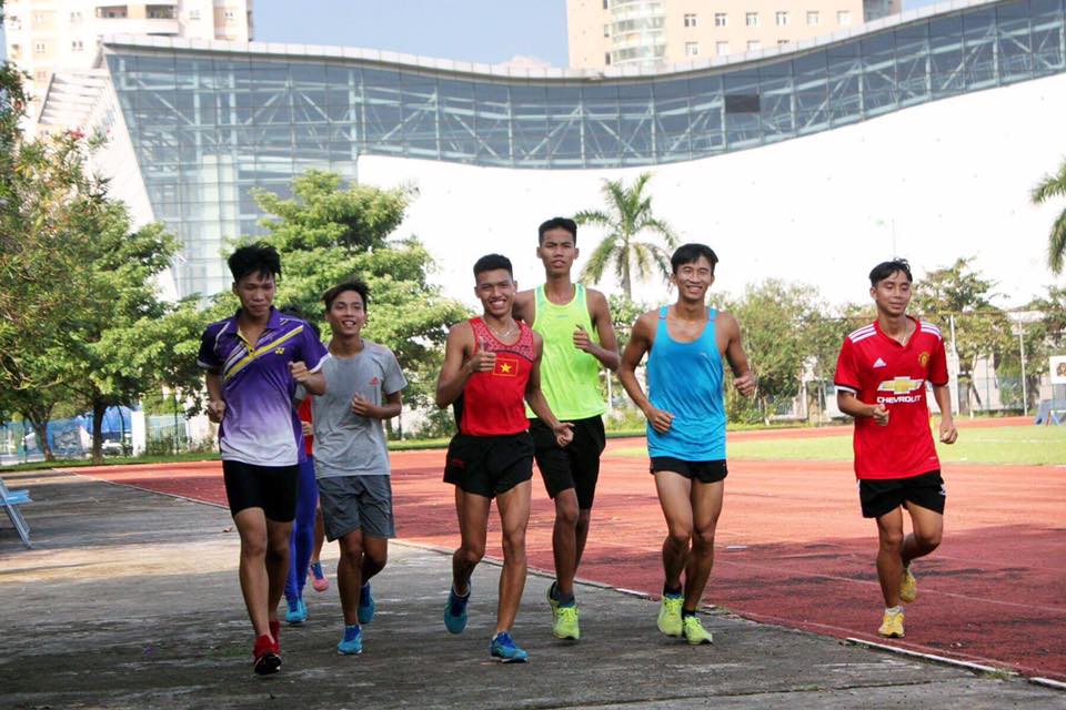 Điền kinh Hà Nội tiếp tục lùi ngày hội quân, VĐV tập luyện “qua mạng”