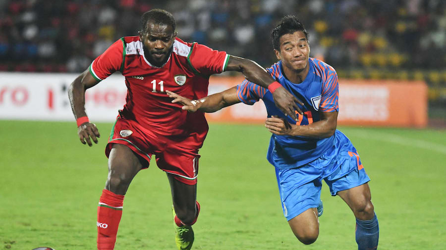 VL World Cup 2022: Việt Nam yên ắng, các đối thủ ráo riết đá giao hữu VL World Cup 2022: Việt Nam yên ắng, các đối thủ ráo riết đá giao hữu
