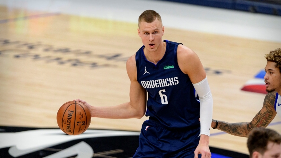 HOT: Kristaps Porzingis sắp cập bến Golden State Warriors? HOT: Kristaps Porzingis sắp cập bến Golden State Warriors?
