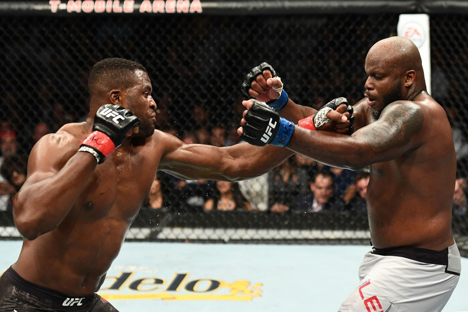 Daniel Cormier: "Lực đánh của Lewis có thể sánh ngang với Francis Ngannou"