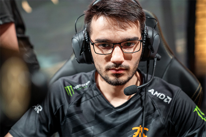 LMHT: 2 thành viên của Fnatic bị nhiễm COVID-19
