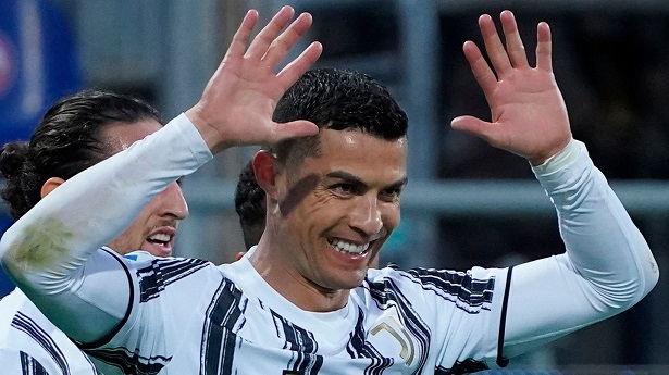 Real Madrid chi 304 triệu vẫn chưa t&igrave;m được người thay Ronaldo
