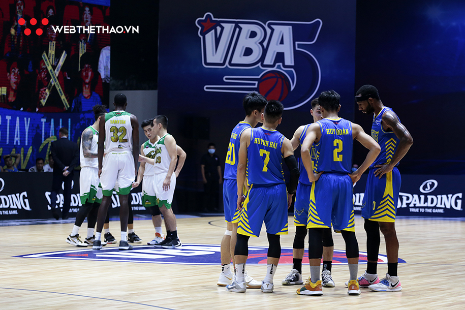 7 đội bóng VBA và phép chia cầu thủ cho ĐTQG tại VBA 2020
