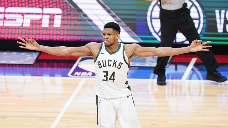 Philadelphia 76ers sụp đổ trước Giannis Antetokounmpo ở hiệp phụ