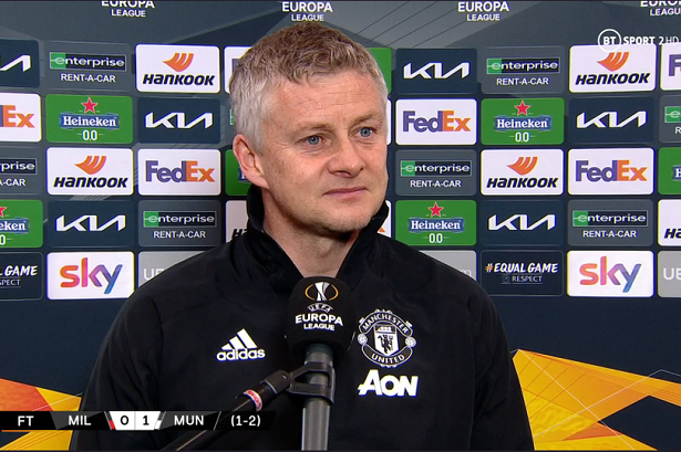 HLV Solskjaer hứa "thưởng nóng" cho Pogba sau trận thắng Milan