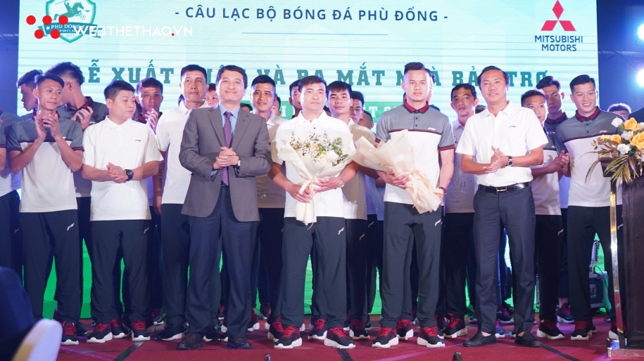 CLB Phù Đổng xuất quân hoành tráng, đặt mục tiêu top 6 giải Hạng Nhất