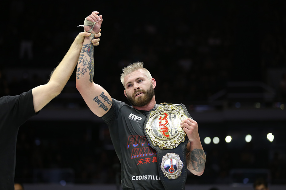 "Vua khóa siết" Gordon Ryan kí hợp đồng ONE Championship, có thể đánh MMA?