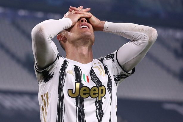 Real Madrid có lợi và hại thế nào nếu mua lại Ronaldo?