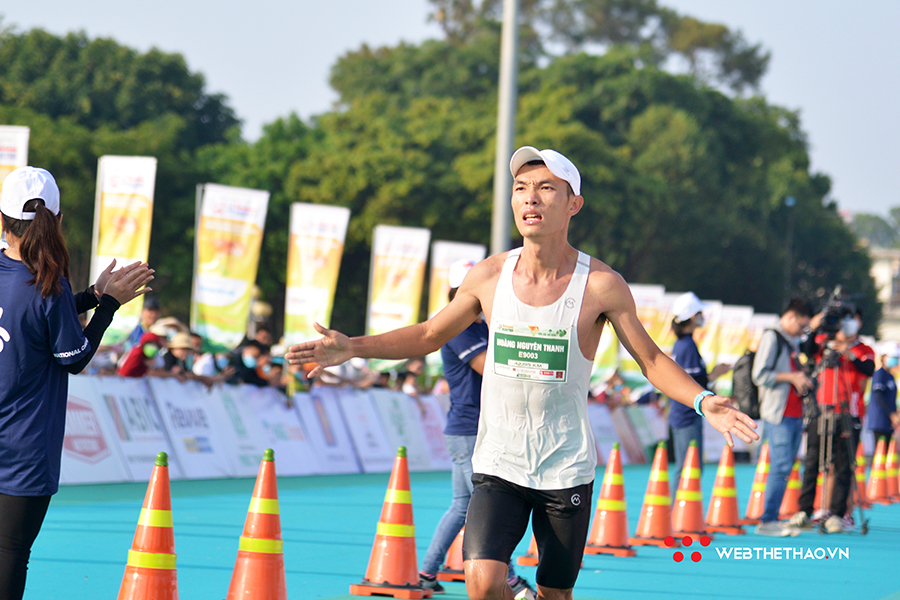 Hoàng Nguyên Thanh gần như chắc suất dự marathon SEA Games 31 Hoàng Nguyên Thanh gần như chắc suất dự marathon SEA Games 31