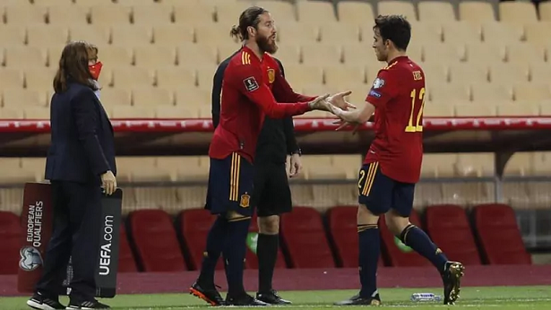 Ramos áp sát kỷ lục khoác áo đội tuyển với quyết định khó hiểu