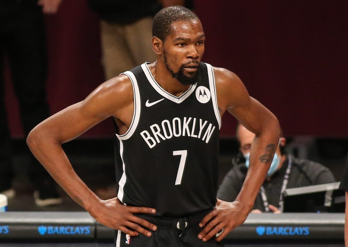 Kevin Durant mang tin buồn về chấn thương và vụ xung đột Rapaport