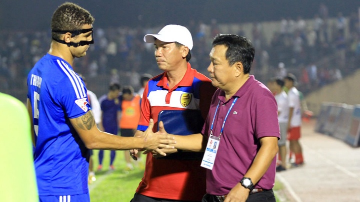 Hà Nội FC chia tay HLV Chu Đình Nghiêm, "tướng" Phúc ngồi vào ghế nóng